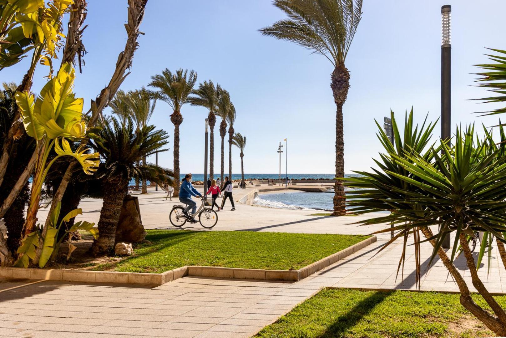 Calle Concordia 86, Two Bedroom Apartment, Up To 6 Guests, Near Del Cura Beach,Supermarket Mercadona And Central Bus Station Torrevieja Buitenkant foto