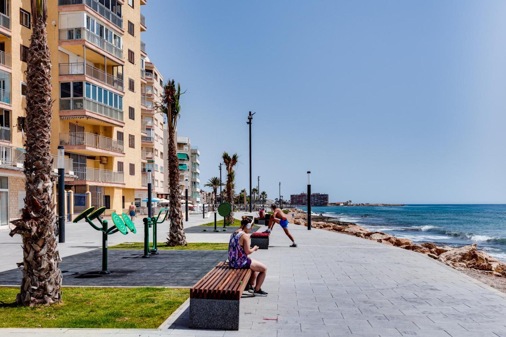 Calle Concordia 86, Two Bedroom Apartment, Up To 6 Guests, Near Del Cura Beach,Supermarket Mercadona And Central Bus Station Torrevieja Buitenkant foto