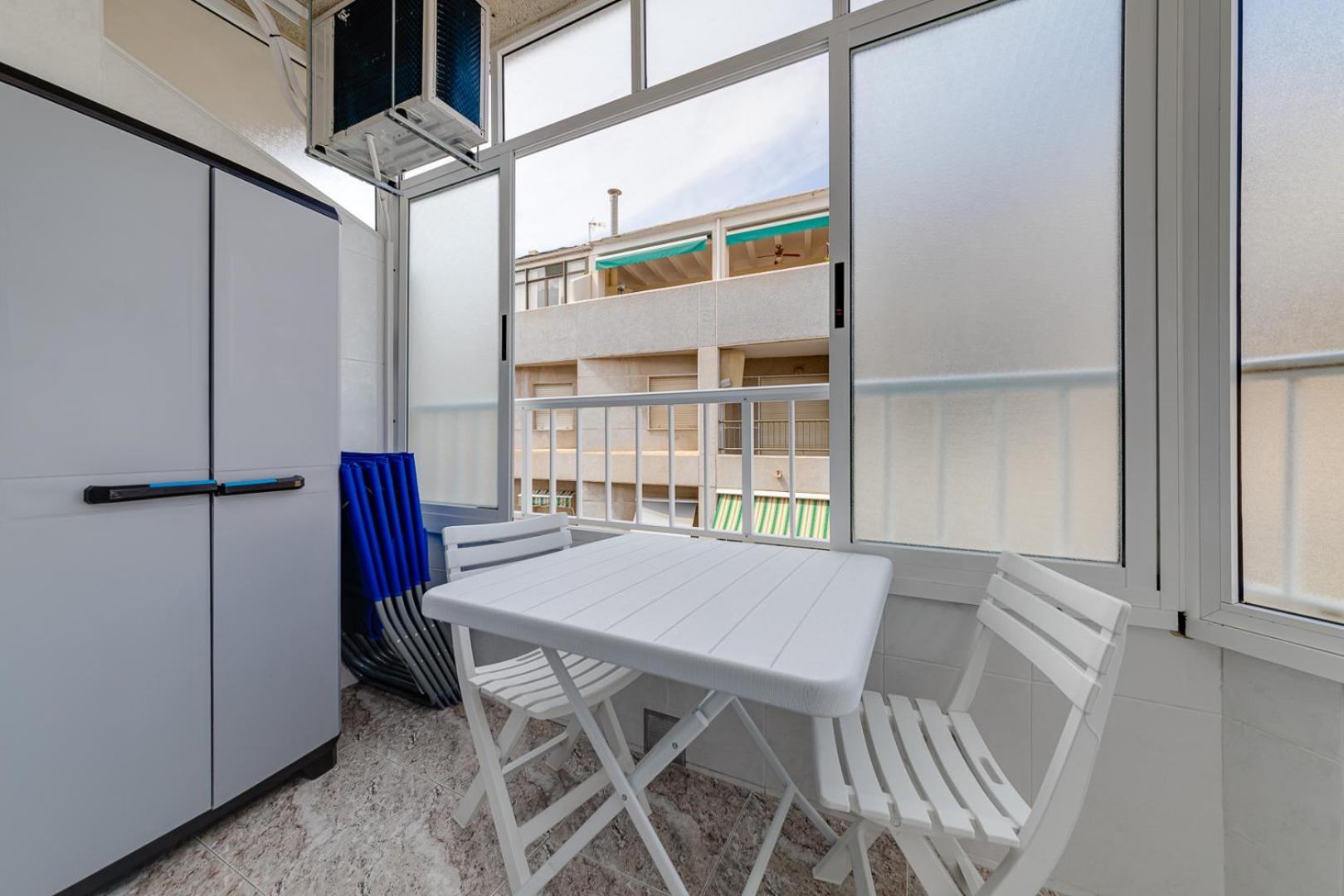 Calle Concordia 86, Two Bedroom Apartment, Up To 6 Guests, Near Del Cura Beach,Supermarket Mercadona And Central Bus Station Torrevieja Buitenkant foto