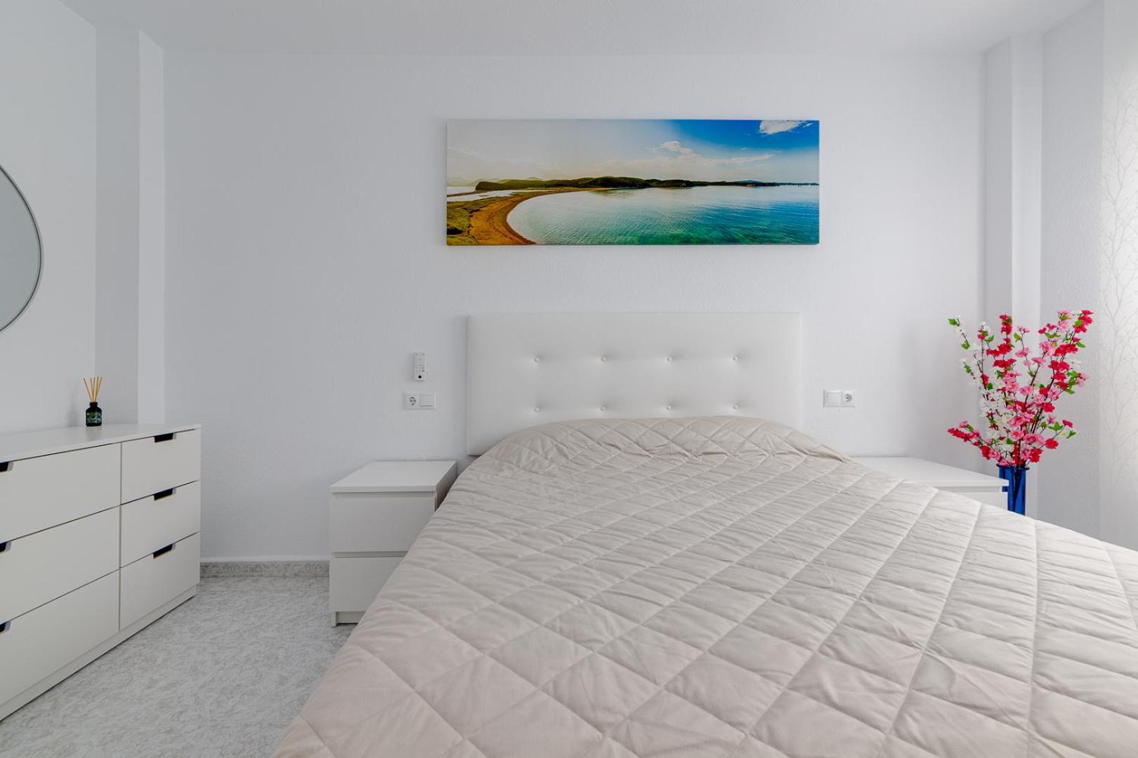 Calle Concordia 86, Two Bedroom Apartment, Up To 6 Guests, Near Del Cura Beach,Supermarket Mercadona And Central Bus Station Torrevieja Buitenkant foto